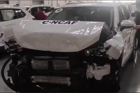 探岳VS长安CS75 PLUS谁更耐撞？