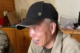 这样的成交速度惊呆了，三句话成交#翡翠 #翡翠原石 #你好2022视频封面
