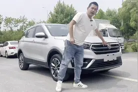 被低估的国产冷门车。18年的汉腾x5。配置高，行驶品质不错。视频封面