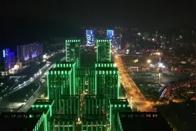 航拍富阳国家级经济开发区夜色！#杭州#富阳#银湖视频封面