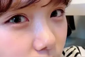 当 日本女生 用小拳拳无情捶你胸口 你会是什么反应🤔一下子锤进了我的….心巴🥺🥳#日本#日本女生#美女#日本生活#留学@DOU+小助手视频封面