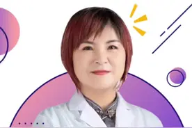 乳汁自动流出的原因与尴尬😅母乳喂养妈妈的无奈……下个视频上…视频封面