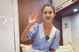 海角七号轻卡房车！独立厨房不怕油烟#汽车人共创计划 #星巢计划 #星巢玩车人 #汽车小姐姐视频封面