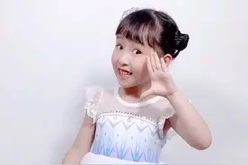 公主暖上线#泉水叮咚#手势舞@抖音短视频 @DOU+小助手视频封面