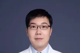 #我为医者  大腿内侧的黑印子也可以用现在最🔥的办法解决，稀释后使用比较安全！#色素 #医学科普 #皮肤