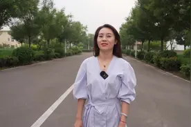 高青黑牛听音乐 做按摩 喝啤酒 新鲜直供 好吃每一天视频封面