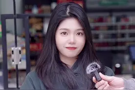 有对象被搭讪加VX，你会加嘛？#贝贝说 #街访 #情感藏在细节视频封面