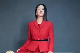 #谭维维 怎么都没想到是自己获胜了！这也太尴尬了，不过这也算是一个意外惊喜了#娱乐评论大赏 视频封面