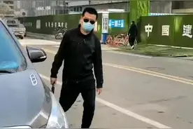 姜你军，蒜你狠，最终还是葱最贵。好好待在店里娱乐，不给国家添麻烦#聚鑫兄弟手擀面庄 @兰州龙哥视频封面