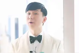 #林俊杰 与#刘海 又#爱 又恨的#故事 ，你是否有同款烦恼😂#if姐 #明星 #dou看时装周 #萌视频封面