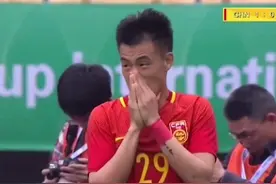 #dou来中超 终老#长春亚泰 ？#中甲#金靴#谭龙 备受#中超 豪强追捧现已成自由身#中国足球#国脚#上港视频封面