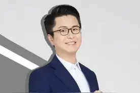 上海月薪1W和老家月薪5K，你选哪里？#上海 #老家 #留在大城市打拼还是回老家发展 #选择 #年轻人 #长三角 视频封面