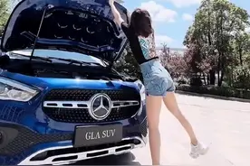 试驾新GLA200🚙估计又得迷倒一批颜控～🤩视频封面