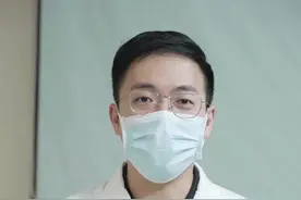 脚底筋膜炎常见的四个症状，进来看看你中招没~视频封面