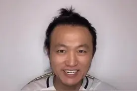 男人转行都是天注定的！#撑杆跳 #跳高 #张国伟 #足球解说 #转行视频封面