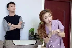 和姐妹深夜蹦迪完悄悄回家，发现男友还没睡怎么办？#KANGOL坎戈尔袋鼠满钻手表#三八妇女节快乐