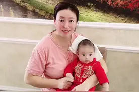 大孙儿百天啦！愿你日日平安！夜夜安枕！健康快乐！百睡（岁）无忧！#百天宝宝#仪式感满满 #奶奶带大孙儿@DOU+上热门视频封面