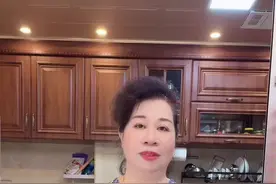 朋友们燕姐家常菜潮汕秋瓜烙非常好吃的秋瓜烙简单易做分享给朋友们视频封面