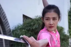 从小就有一个侠女梦#功夫 #太极 #弘扬传统文化 @抖音短视频视频封面