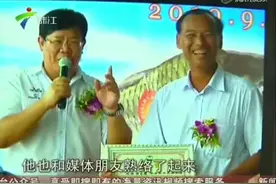 这是2006年珠江经济台FM97.4电台直播 达哥 李嘉 我肇庆大叔的照片视频封面