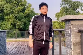 谁想跟我一起转动…#陈志朋 #你的男友已上线 #单身小哥哥 #要不要谈个恋爱 #对口型 @DOU+小助手 @抖音短视频 @抖加小帮手 @抖音创作者中心 @抖音热点 @抖加热门 @抖音音乐视频封面