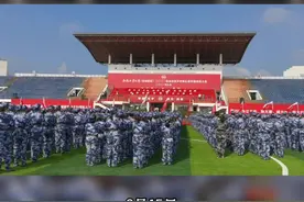 合工大新生开学典礼，市长何淳宽致辞#合工大宣城校区 @抖音短视频 @DOU+小助手 视频封面