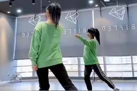 #爱一点 #拉近世界一瞬倾心 @刘丫丫  多爱自己一点噢 @抖音短视频