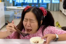 难得逛街的一天，相信父女俩在家也相处融洽吧~#我是林呱呱 #家庭搞笑日常 #育儿 #古铜让你闪耀 @路虎中国视频封面