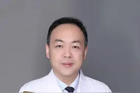 经常手麻脚麻，可能是这些问题 #医学科普 #健康科普 @神经外科贾建文医生 @神经科钟医生 视频封面