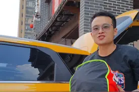 #机车 #头盔 国产天花板，我自己用的一个红色和一个蓝色，真快乐。视频封面