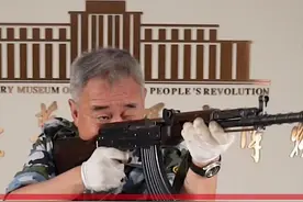 81式枪族（上）#81自动步枪#81杠#81式班用机枪#时代经典#爱国奉献#当兵的人#站岗执勤 @军博文创 