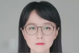 #史上最早寒潮预警发布 #7省将现37度以上高温 极端性的气候也向我们人类发出了警告。再不关注气候变化，最终吃亏的肯定是人类。#薇观察