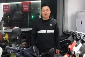 只需五步轻松学会骑行电动车。#电动车 #电动车维修 #新国标电动车 #电摩