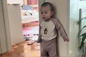 东北大姐教训弟弟😅😅是真听话哈，看到最后👍👍👍👍🤔#姐姐教训弟弟日常 #萌娃日常 #萌娃 #人类幼崽成长记视频封面