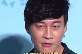 #何润东 与妻子结婚多年无绯闻，无论是事业还是家庭都兼顾的非常好，偶像了！视频封面