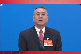 广东为啥能勇立潮头？住粤全国政协委员陈志列：企业家们听党话跟党走，他们敢喝"头啖汤"！#2021全国两会进行时视频封面