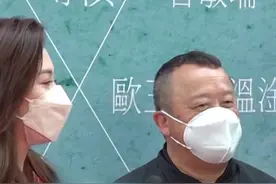 近日传出#曾志伟 儿子#曾国祥 离婚传闻，曾志伟与儿媳同框回应传闻为假。#娱乐评论大赏视频封面