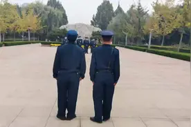 校园保安培训双隆保安公司注重细节，形象文明用语规范执勤视频封面