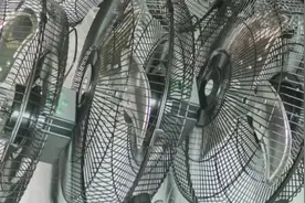 太阳能风扇，厂家生产直销，光伏板充电也可以直充，充满电