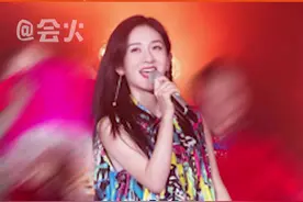 网传#谢娜 晋升二胎妈妈啦！娜娜自从当妈妈后育儿力MAX，火火被按头安利啦~安排上了！@金领冠视频封面