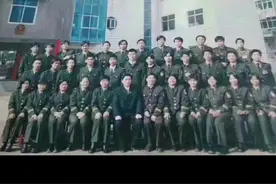 怀念我的前22年，时光荏苒，再见时不知又是否一如从前。#上热门视频封面