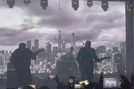 要么你来拥抱我，要么开枪处决我#柳爽 #玫瑰窃贼