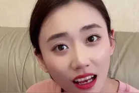 这就是女生吃醋的样子吗？#合租男女 #吃醋了 @抖音短视频 视频封面