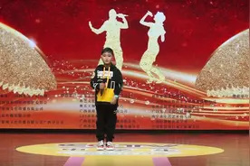 《向阳花开》就等你来！歌曲：《to be free》