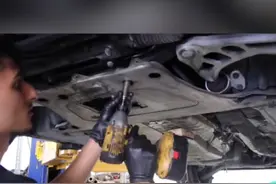 出现变速箱升档缓慢现象要及早检修，确保用车安全。#自动变速箱 #升档@抖音短视频视频封面