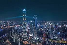 阻尼器质量块的惯性会产生一个反作用力，产生反向摆动视频封面