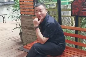 68年9月的 🐒，虚岁55岁了，寻找同龄人，如果你是50，60，70后的，请打个招呼再走，让我知道你来过。#单身大叔 #情感语录❤ #热门推荐 #扎心语录 @抖音短视频 视频封面