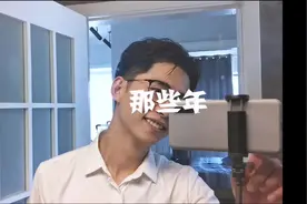 大学时，我们几兄弟一起帮一个兄弟追过一个女孩，到现在，十年了