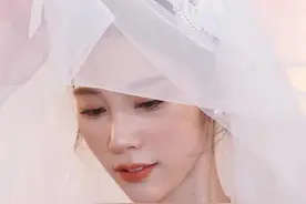 爱自己是浪漫的开始，愿女生都变成自己喜欢的样子！#护肤#资生堂免税#资生堂150周年 #资生堂红腰子#万美资生