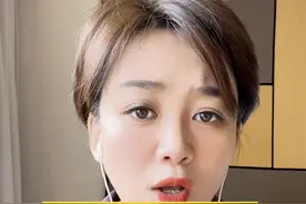 #官方回应老人组团偷南瓜  目前，田里已经树立了警示牌，村委会已经介入调解，希望帮助这个姑娘挽回经济损失